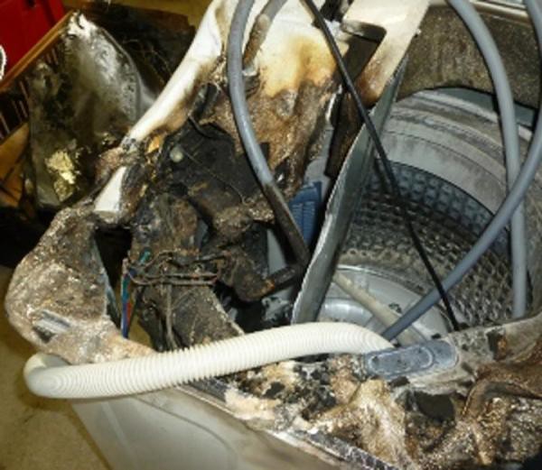 730 burst after the accident, Samsung announced in the United States recalled 2.8 million washing machines