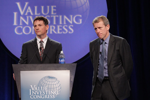 value-investing-congress-david-einhorn-whitney-tilson