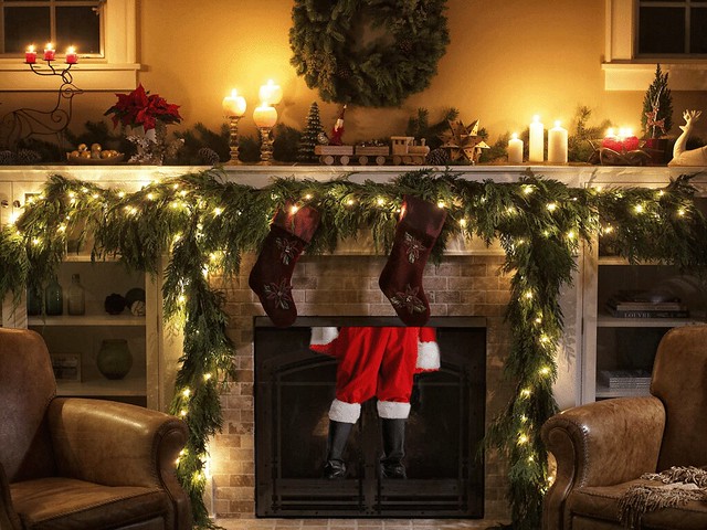 Bildergebnis für santa got stuck in the chimney story