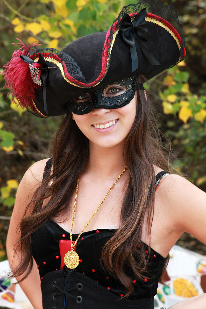 Masked Pirate Wench 2011 Texas Renaissance Festival Todd Flickr 7370