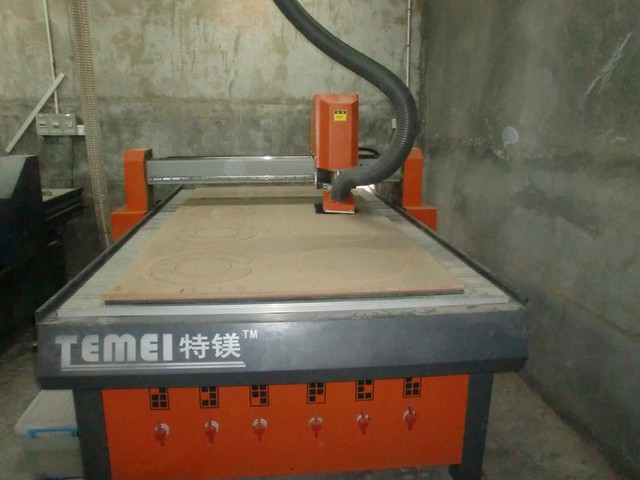 cnc wood router with vacuum absorption table
