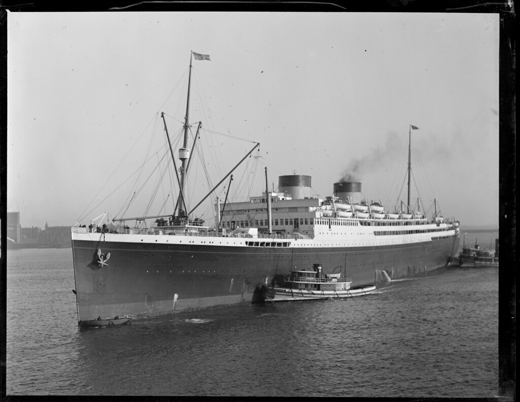 SS Britannic - Boston. Tug Venus. | File name: 08_06_004849 … | Flickr