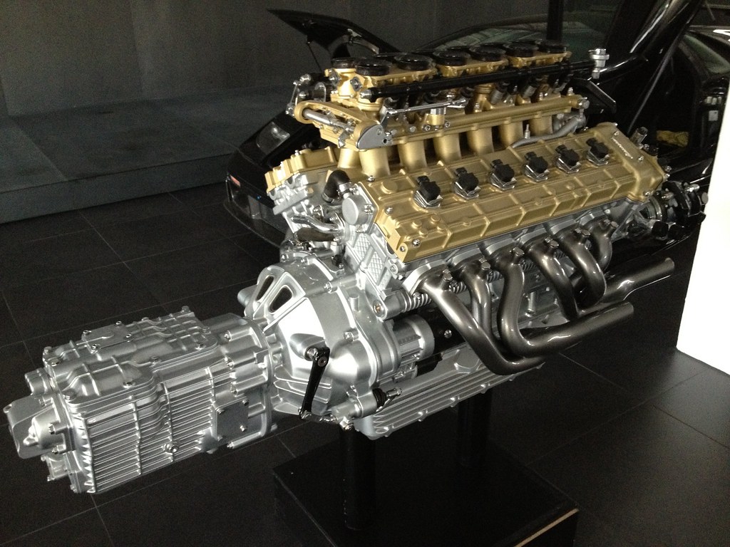 Lamborghini Engine 6.0 V12 GT | iPhone Pics | Theo | Flickr