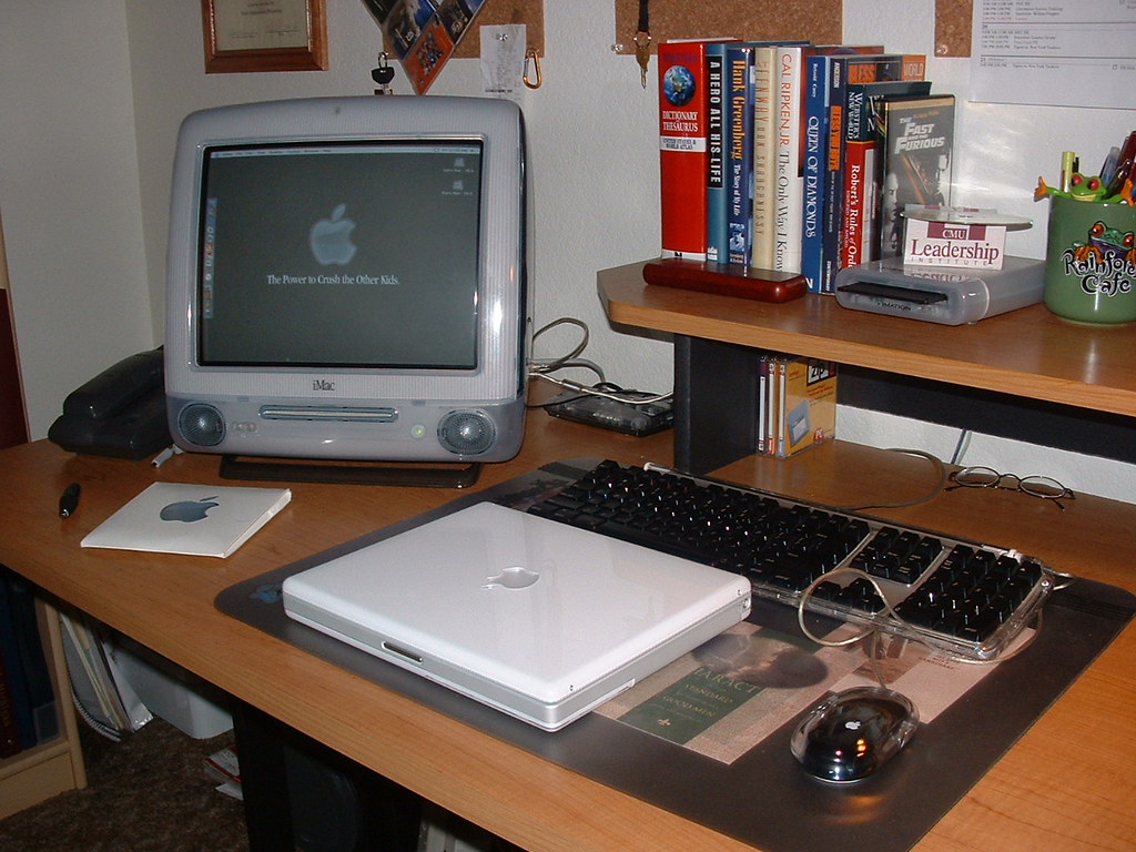 College Computers circa 2002 | This was my desk and setup in… | Flickr