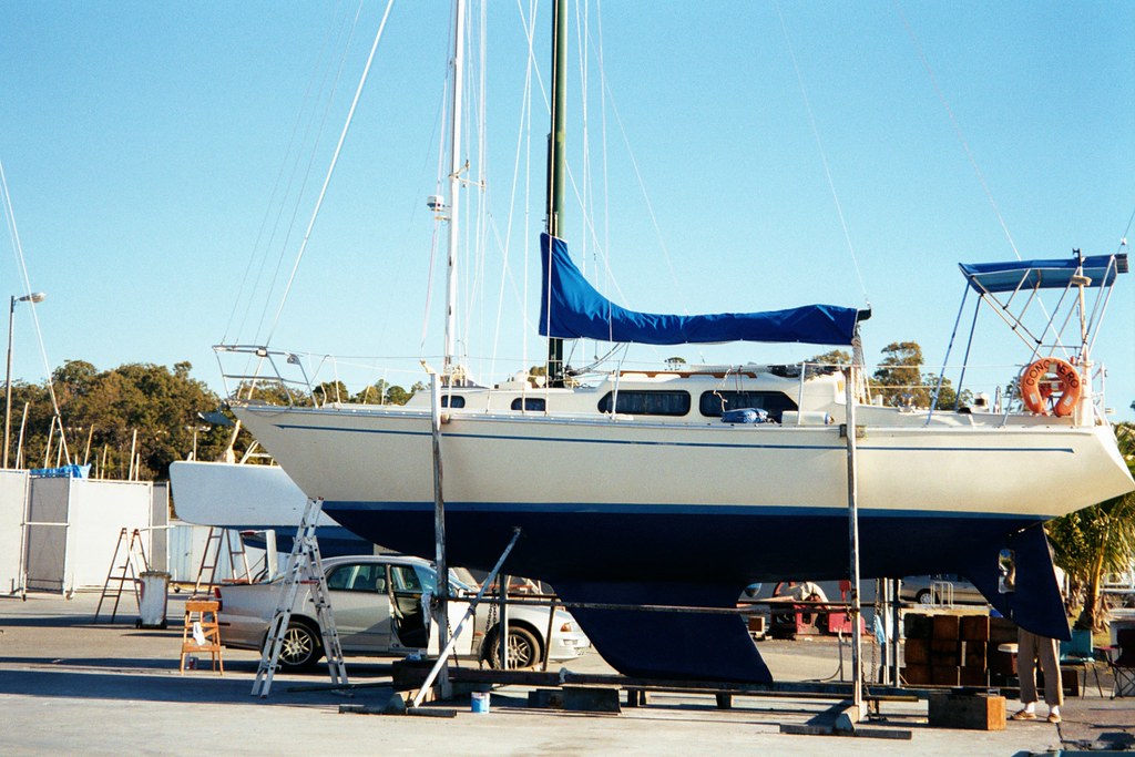 cavalier 32 yacht