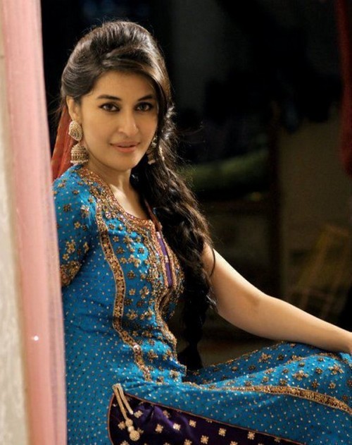 Pakistani-Beauty-Queen-Shaista-Wahidi-Dress-Fashion2 | Flickr