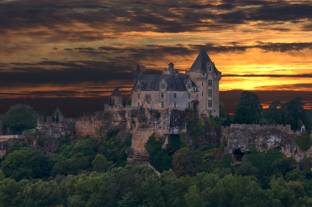 Chateau de Montfort at Sunrise | Full disclosure - the sunri… | Flickr
