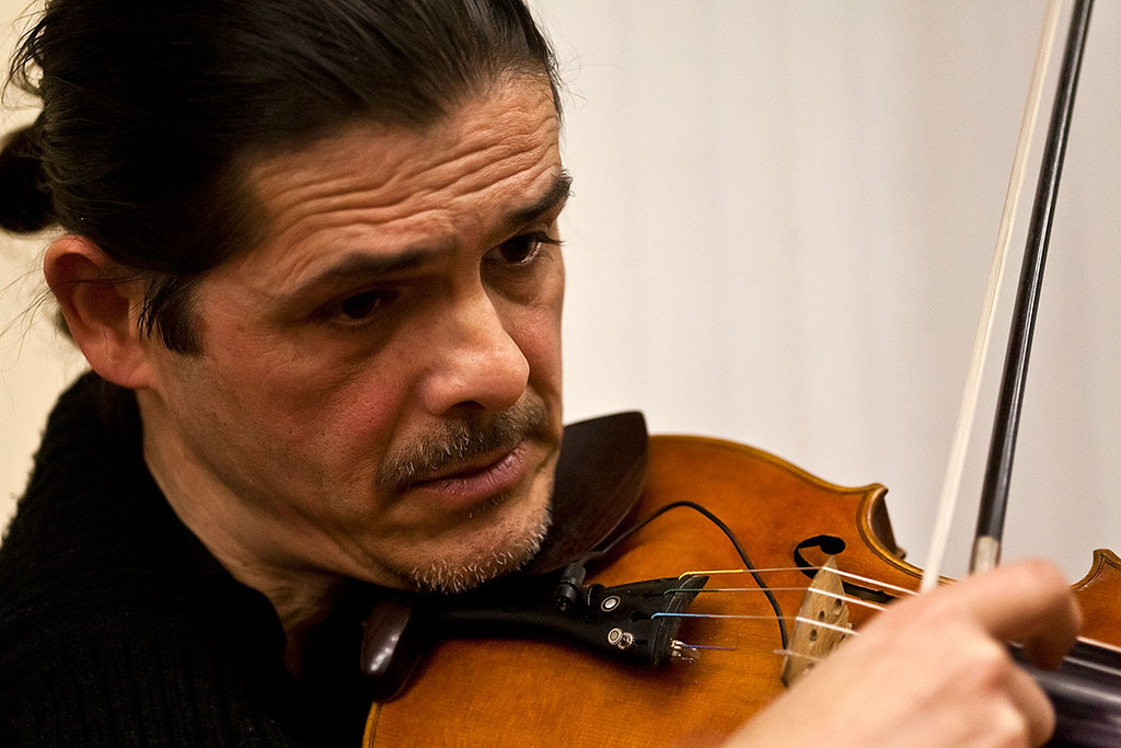<b>...</b> <b>Roberto Cecchetti</b>, violino | by FranzPisa - 6840067599_302fa84cc6_b