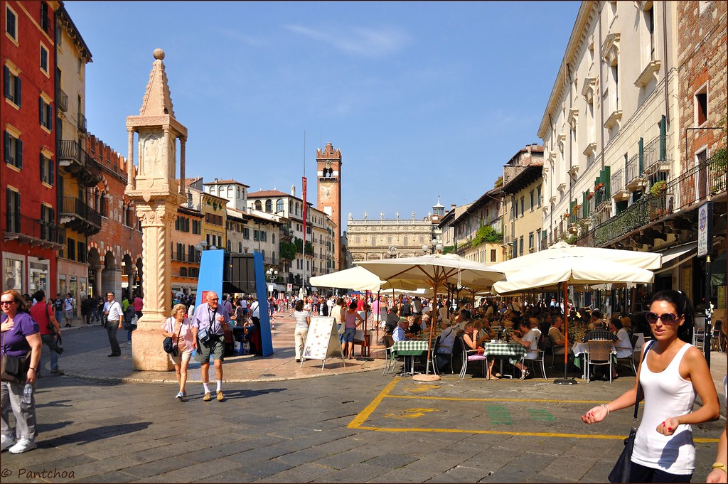Verona : Piazza delle Erbe - 3 | Piazza delle Erbe is a squa… | Flickr