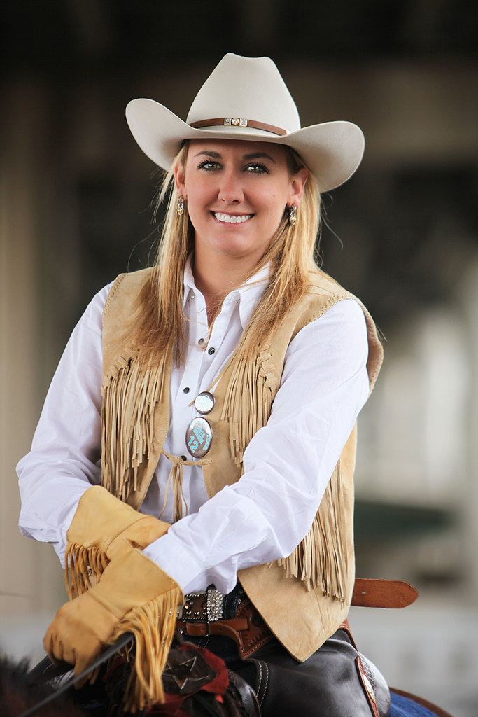 Blonde Cowgirl in Fringe | Salt Grass Trail Ride, 2012 Houst… | Flickr