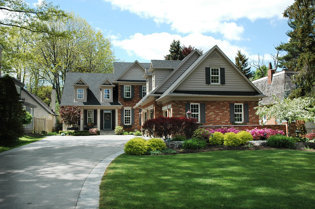 house-with-black-shutters-red-brick-house-with-exteriors-r-flickr