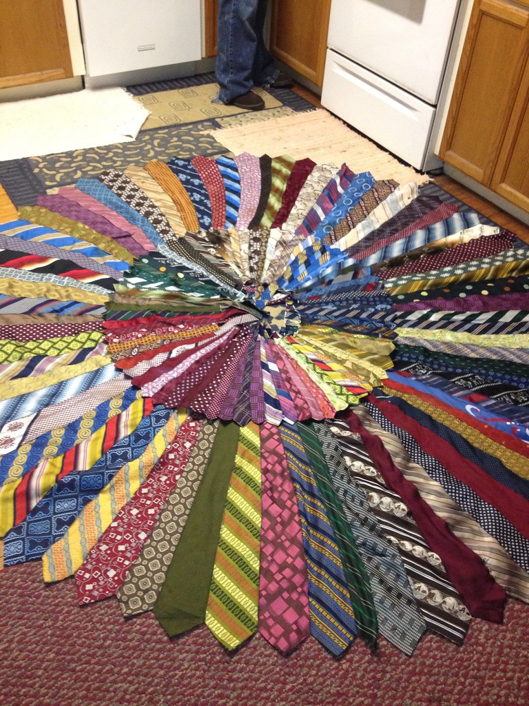 Necktie Rug | 7-1/2' Rug made using close to 80 1970's mens … | Flickr