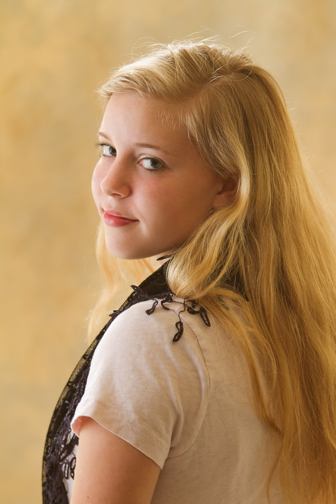 Profile Portrait Of A Teenage Girl Royce Bair Flickr
