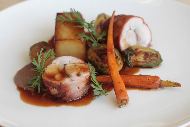 Rabbit with carrots and Pont Neuf Potatoes