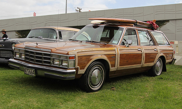 1978 Chrysler lebaron wagon #2