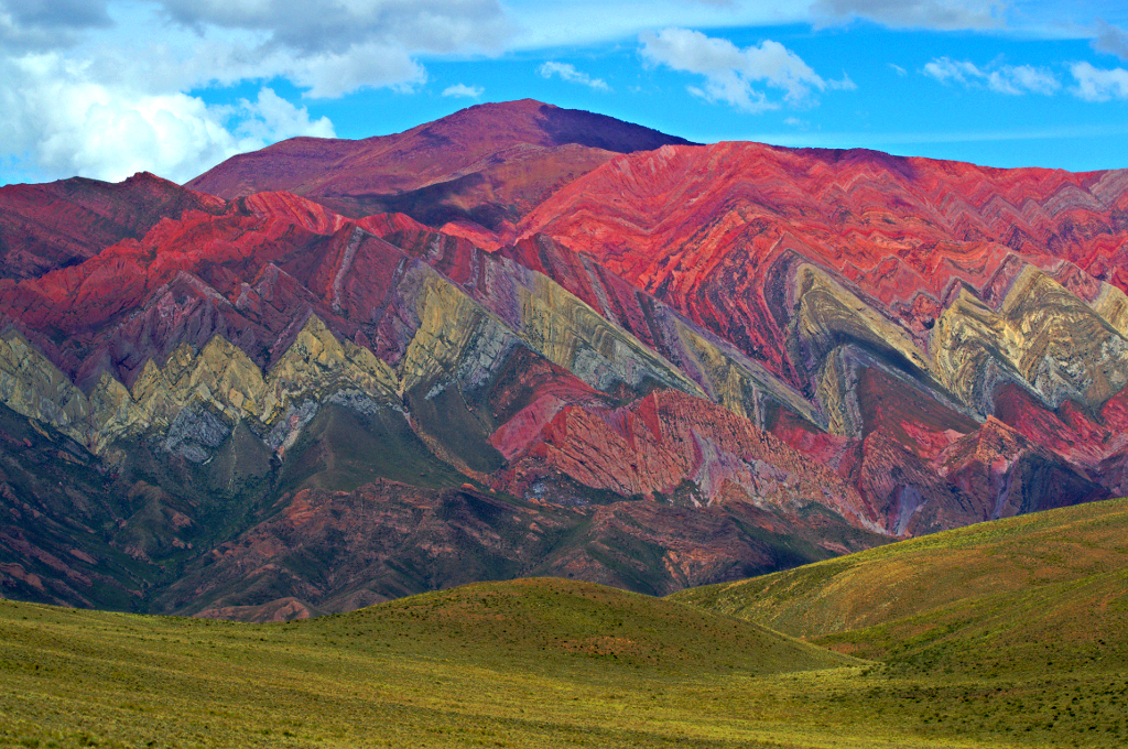 Cerro de los 14 colores | A 25 Km de Humahuaca,, Jujuy, se e… | Flickr