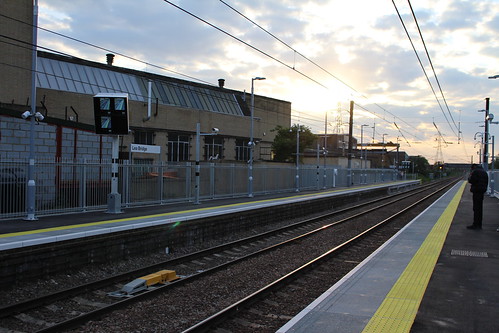 Lea Bridge Station Platforms