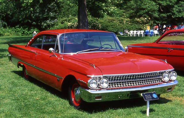 1961 Ford galaxie starliner hardtop #10