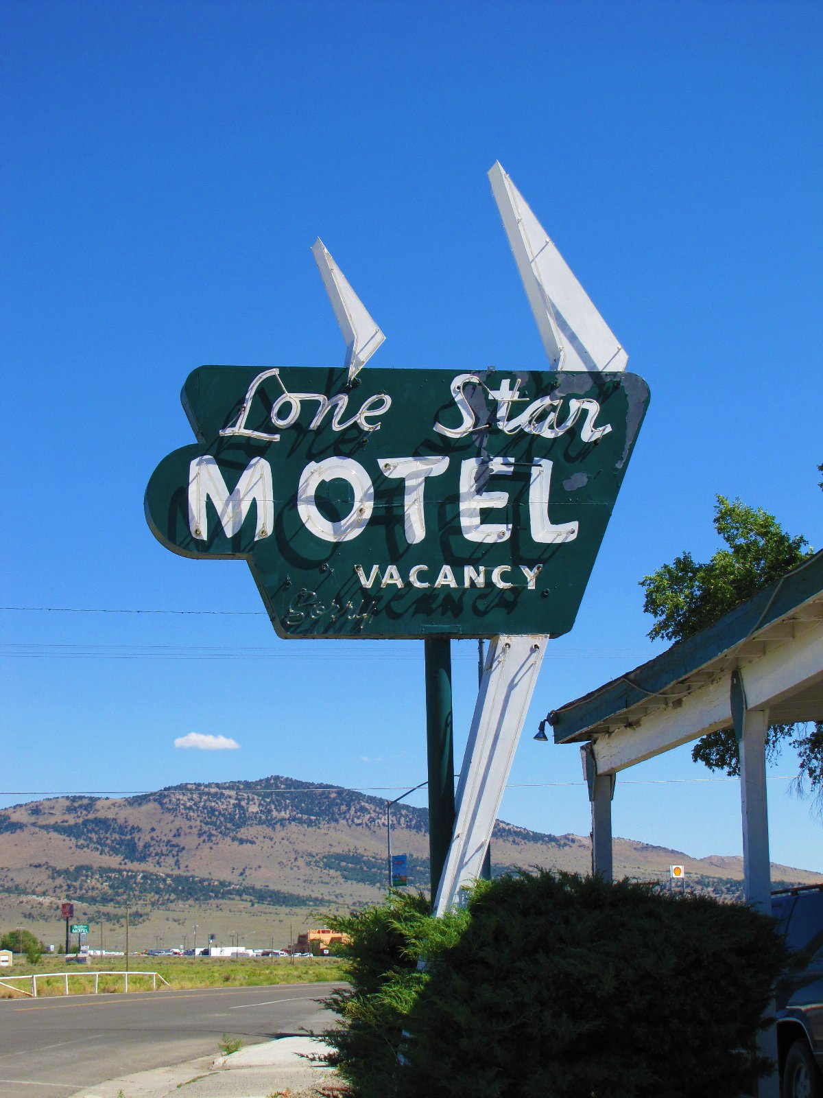 Lone Star Motel - 676 6th Street, Wells, Nevada U.S.A. - August 3, 2010