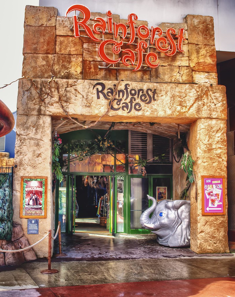 Rainforest Café entrance | Disneyland Paris Disney Village R… | Flickr