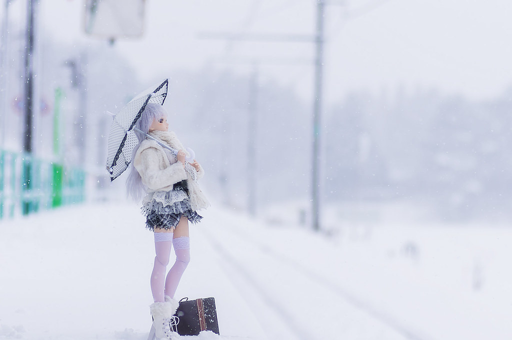 waiting | Model: DollfieDream Rina Ogata Location: Inao Sta.… | Flickr