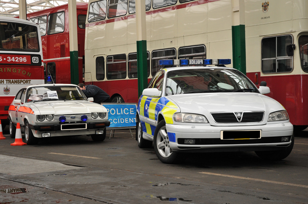 Vauxhall Omega &amp; Ford Capri 2.8 Police Cars | filmless photo's ...