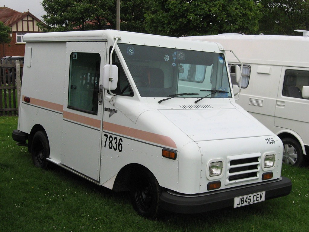 Chevrolet Grumman LLV Postal Truck | The Grumman LLV is a li… | Flickr