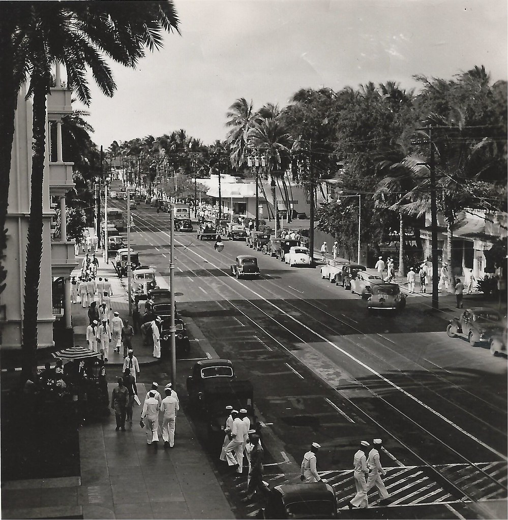 Honolulu, Hawaii, Kalakaua Avenue, 1940s, WWII, Sailors | Flickr