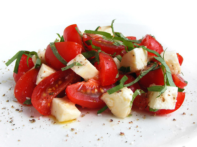 Insalata Caprese Tomaten Mozzarella — Rezepte Suchen