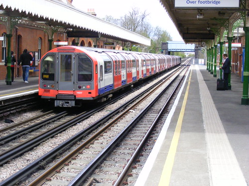 London Underground 1992 Tube Stock 91017 . Barkingside Station . Saturday 21st-April-2012 .
