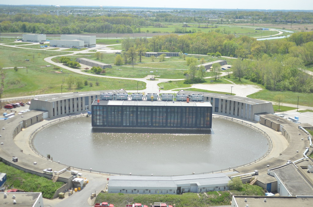 fermilab-285-fermi-national-accelerator-laboratory-fermil-flickr