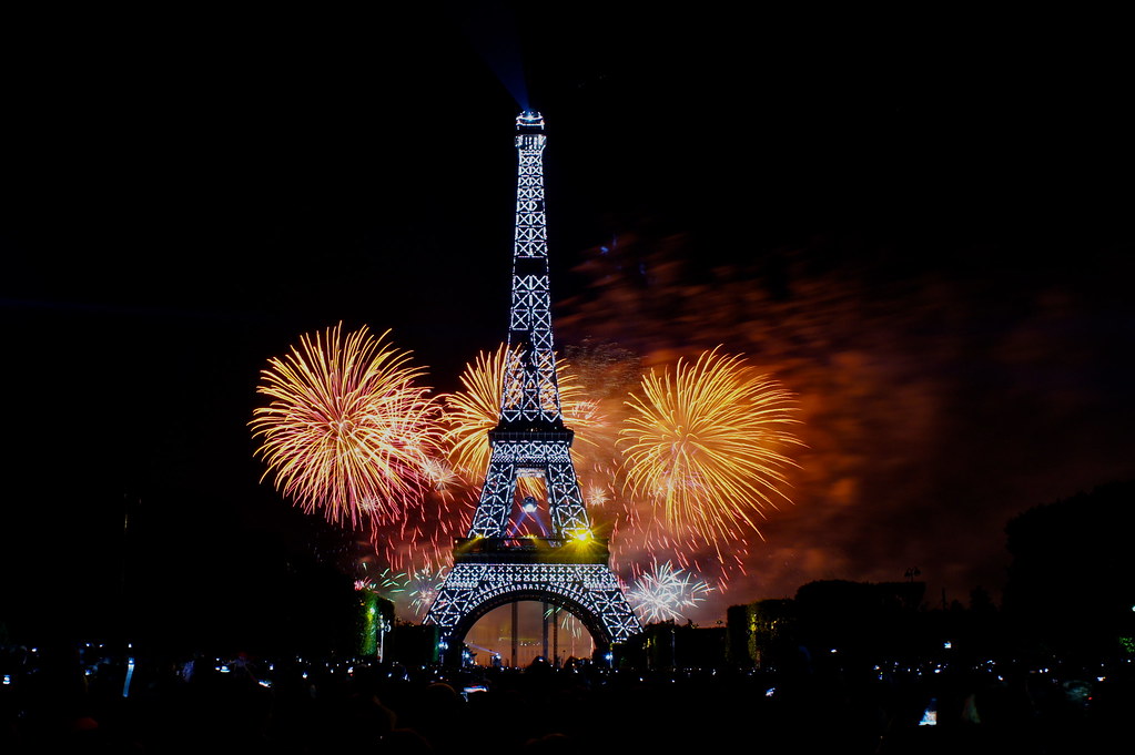 Paris fireworks bastille day La Fête Nationale | La Fête Nat… | Flickr