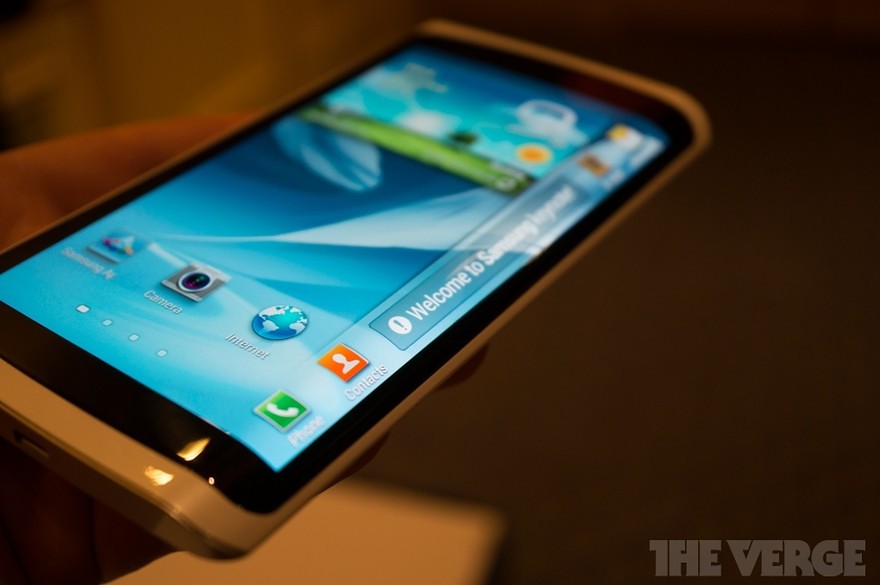 No longer have to worry about the phone's screen is broken, Samsung display prototype flexible screens and phones