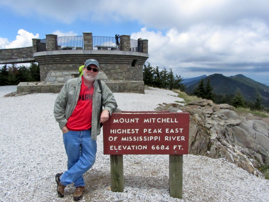 Summit Of Mount Mitchell Highest Point East Of The Missis Flickr