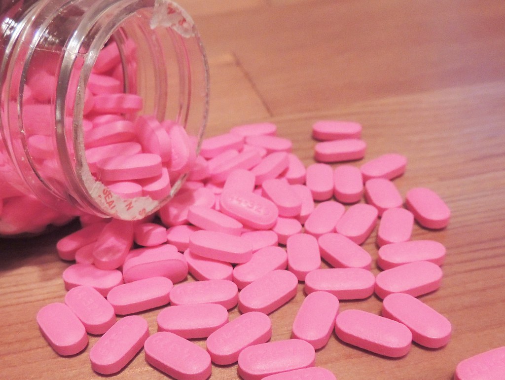 pink ~ 15 diphenhydramine | Diphenhydramine, the worlds best… | Flickr