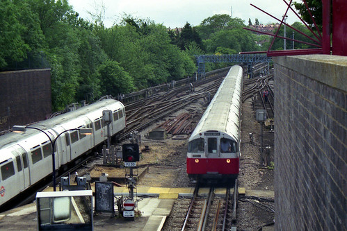London Underground - Piccadilly Line - 1973 stock at Arnos Grove
