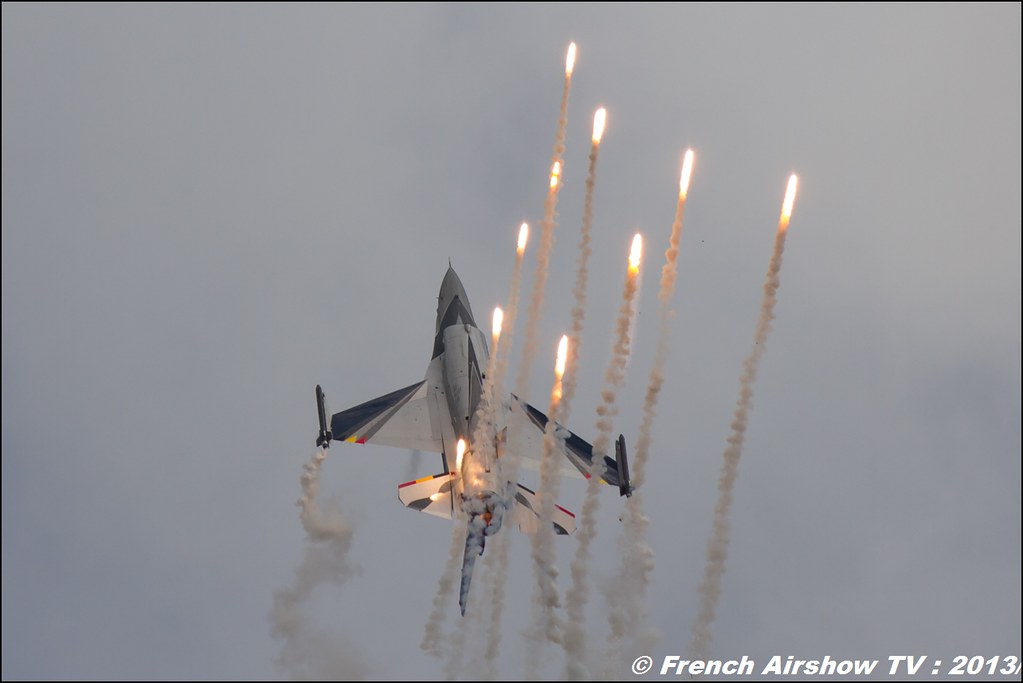 F-16 Solo Display Belge 2013 , F-16 Fighting Falcon belge, AIRPOWER13 , Zeltweg , Austria , airpower 2013 Zeltweg 