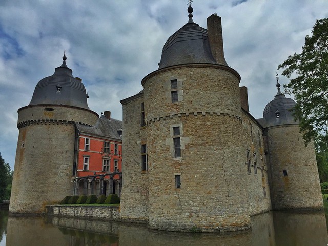 Castillo de Lavaux Sainte Anne (Valonia, Bélgica)