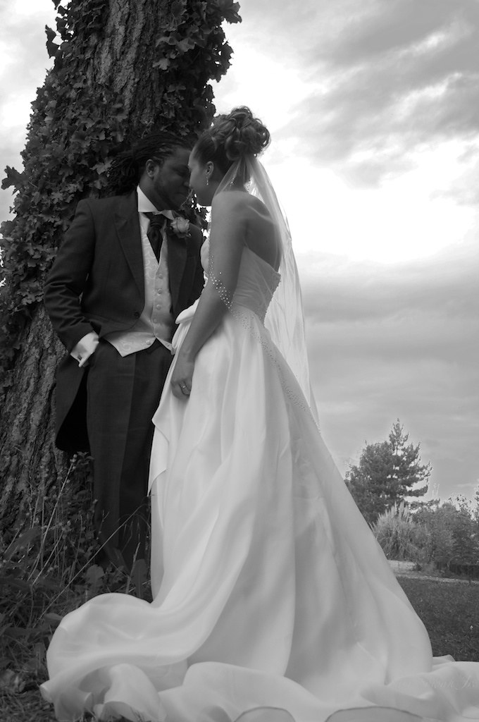 kiss dress in wedding dress