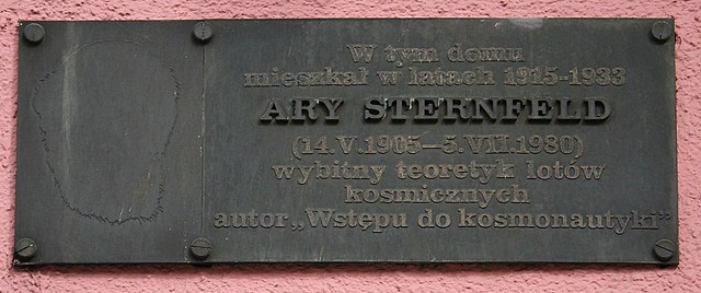 tablica pamiątkowa przy ul.Więckowskiego