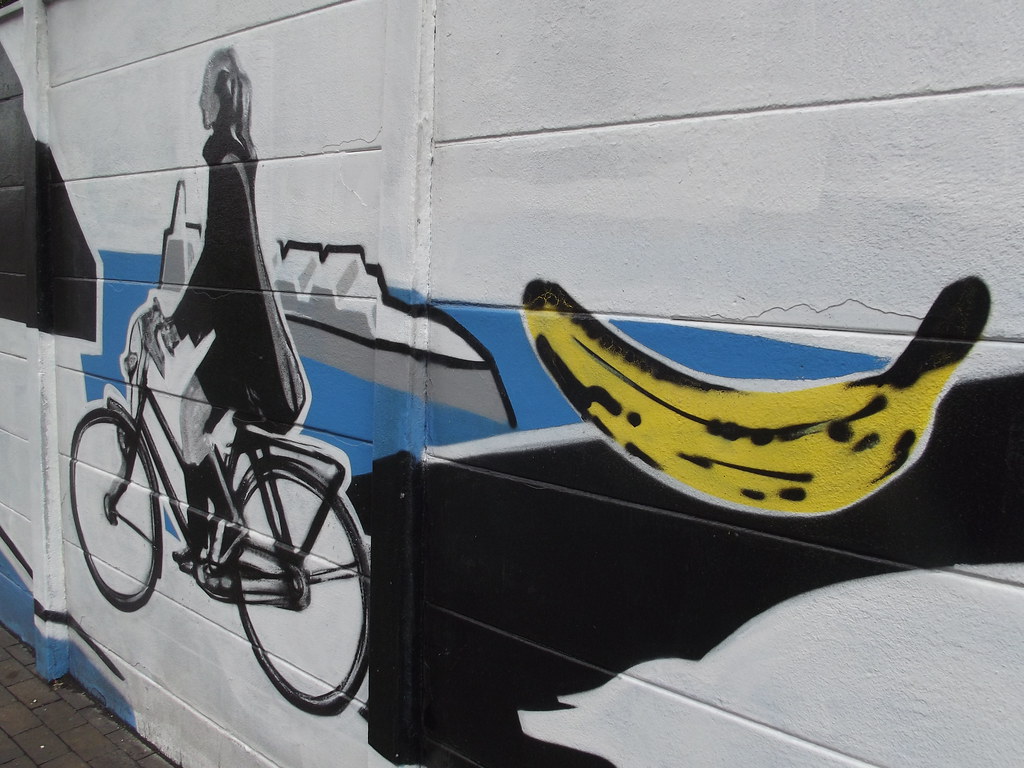Birmingham graffiti art opposite The Bond - Grand Union Ca… | Flickr