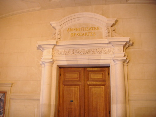 porte-amphi-Descartes