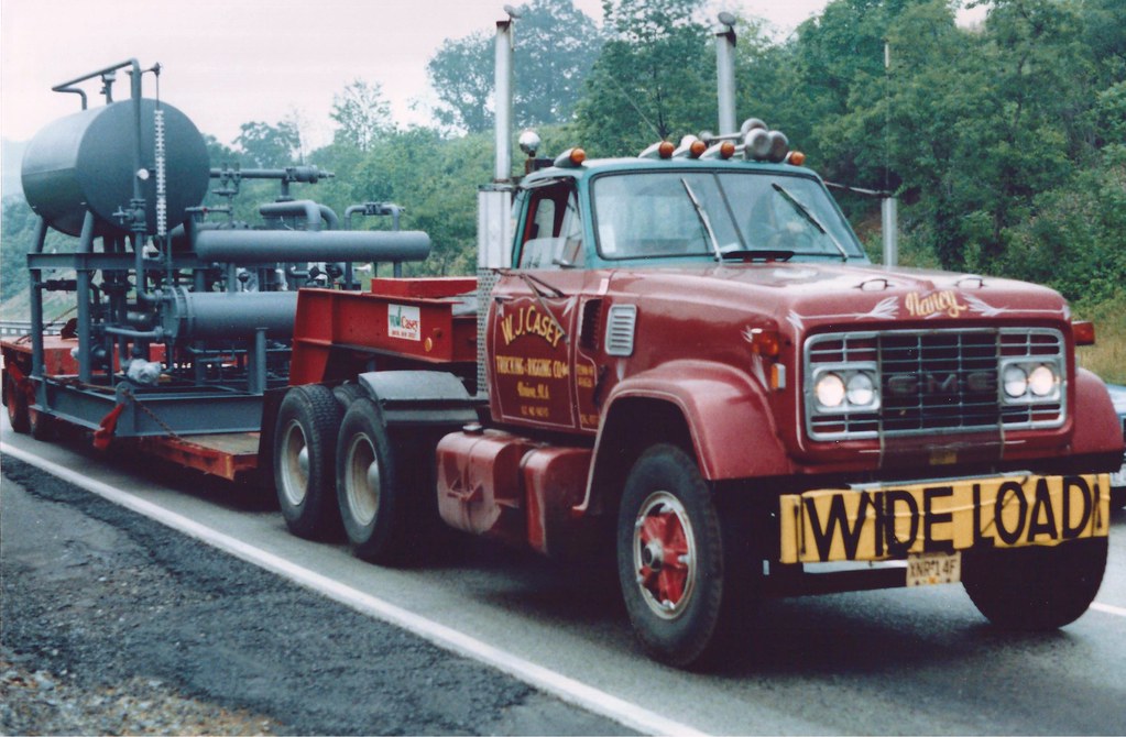 gmc-9500-long-nose-wj-casey-ron-adams-shot-from-the-1980-s-flickr