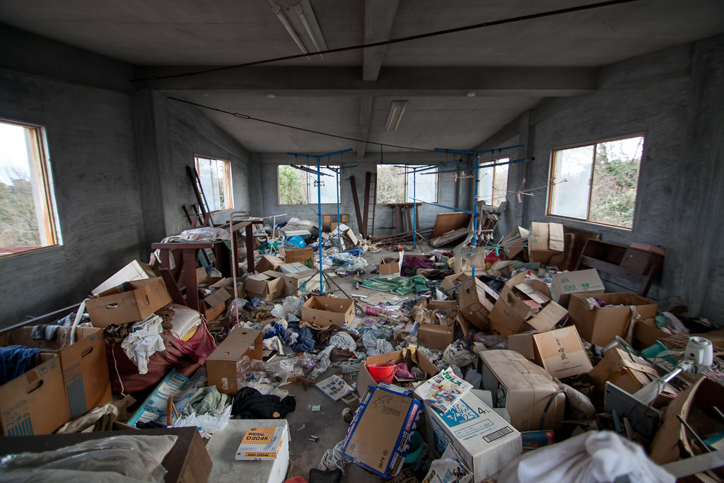 Super messy room | Abandoned building | George N | Flickr
