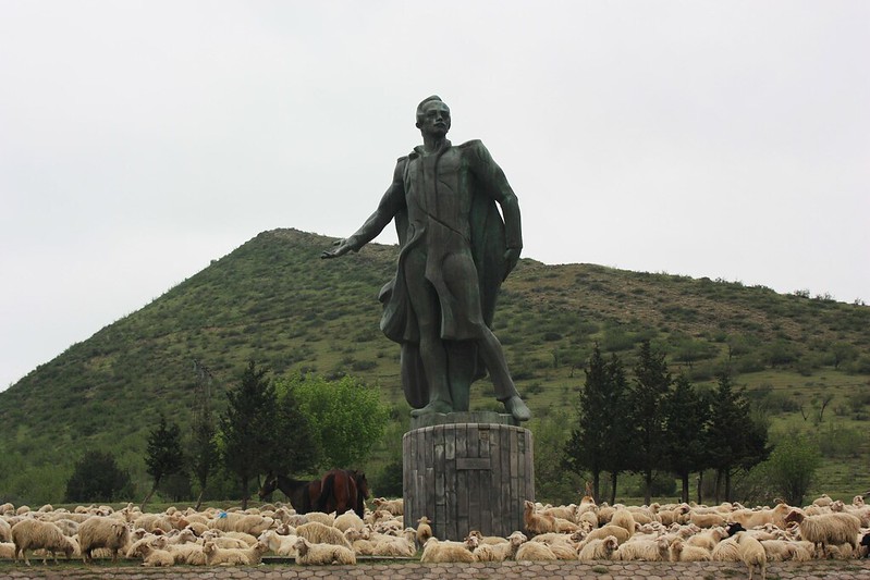 Военно Грузинская дорога памятник