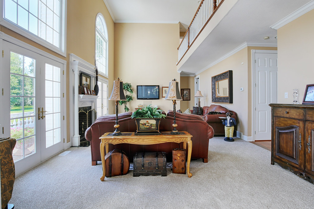 real estate photographer Interior living room Clarence NY Lockport