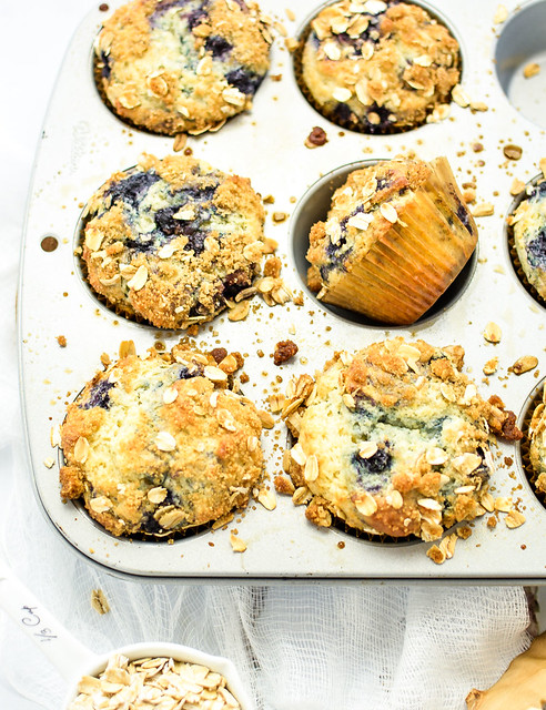 Blueberry Sour Cream Oat Crumble Muffins