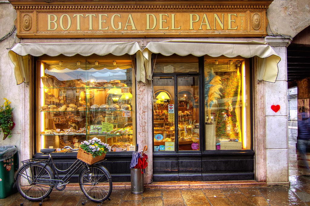 Bottega del pane | Storefront in Bassano del Grappa ...