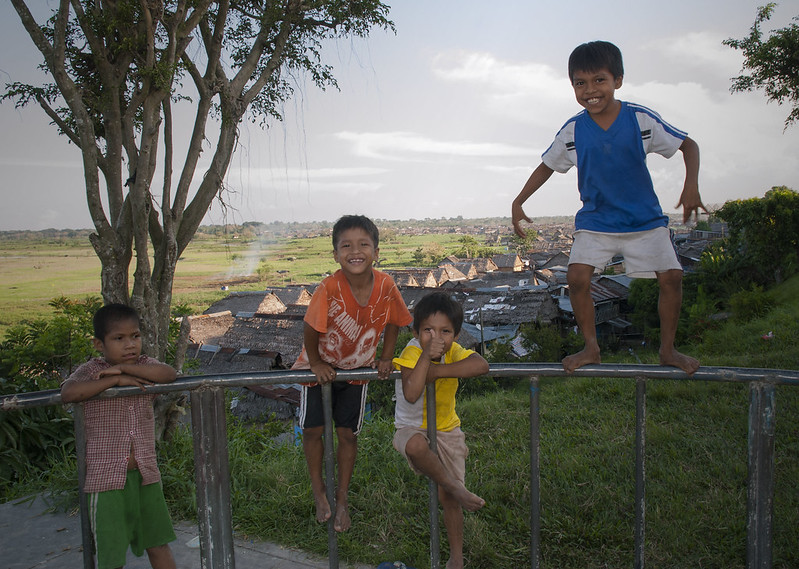 Niños de Iquitos