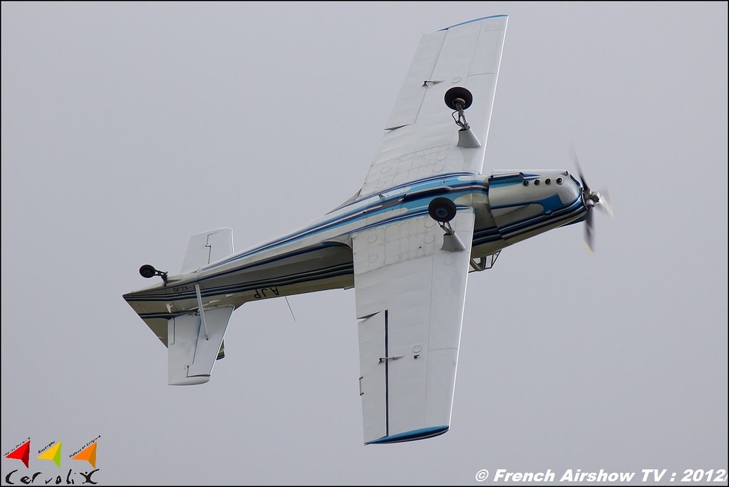 Nord 3202-B Master F-AZJO Cervolix Plateau de Gergovie Auvergne Comment faire photos de Meeting Aerien 2012